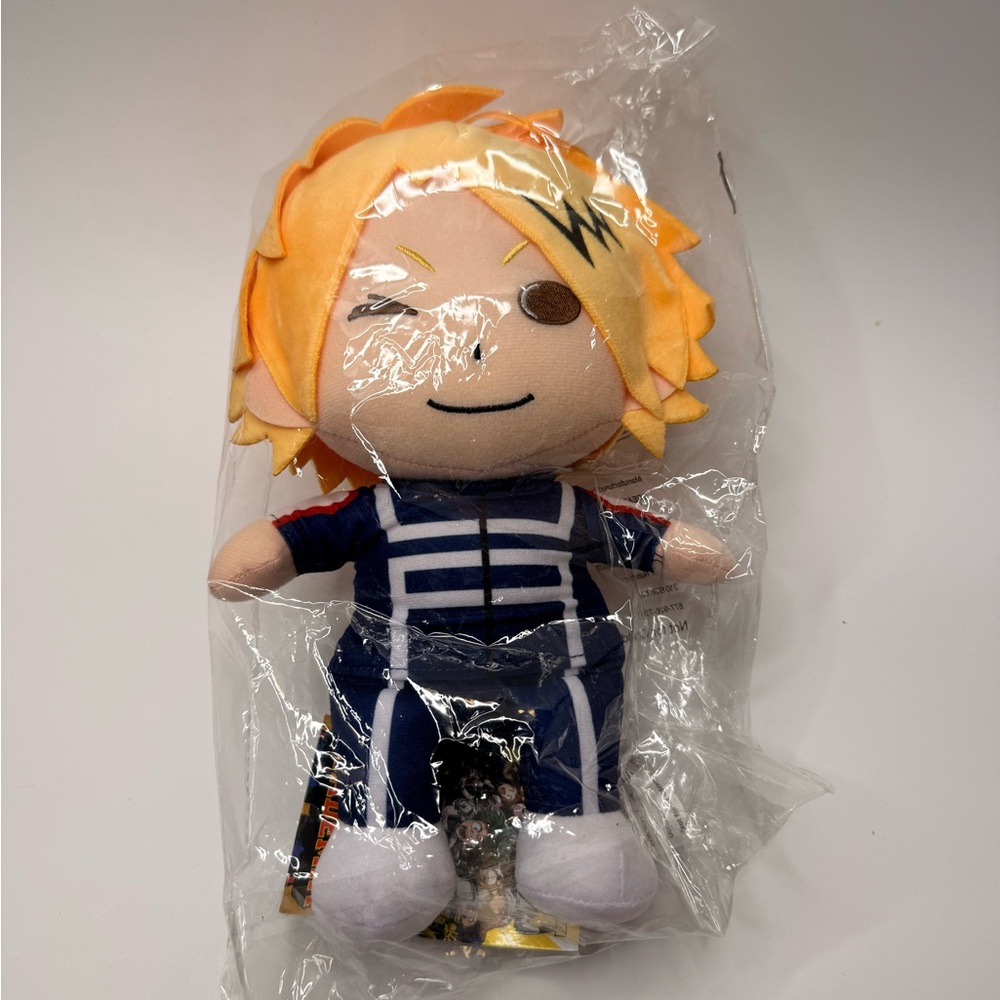 Official SITTING DENKI KAMINARI SPORTSWEAR My Hero Academia 7 in. Plush NEW